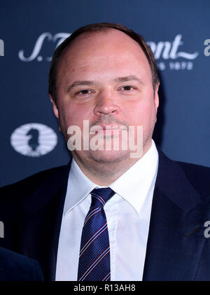 Andrey Guryev Teilnahme an der FIDE-Weltmeisterschaft 2018 Eröffnung gehalten an der V&A Museum, London. PRESS ASSOCIATION Foto. Bild Datum: Donnerstag, 8. November 2018. Foto: Ian West/PA-Kabel. Stockfoto