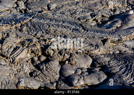 Pahoehoe-lava auf einer Insel Santiago auf den Galapagos-Inseln Stockfoto