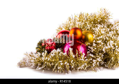 Weihnachts-Dekoration, die isoliert auf weißem Hintergrund Stockfoto