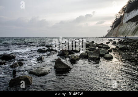 Rügen ist eine Insel, die nur aus der pommerschen Ostseeküste und ist die größte Insel in Deutschland mit mehr als 900 quadrat Km. Stockfoto