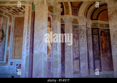 In CAPRAROLA, Viterbo, Latium, Italien, AM 12/30/2016 trompe l'oeil Fresken im Palazzo Farnese. Stockfoto