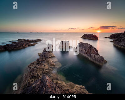 Sunrise an den Klippen von Aberdeen Stockfoto