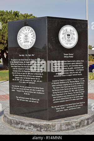 6 seitig Denkmal in Veterans Memorial Park, Union City, Kalifornien Stockfoto