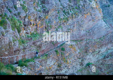 Wanderweg PR1 vom Pico Do Arieiro zum Pico Ruivo, Madeira, Portugal Stockfoto