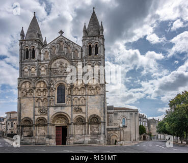 Cathédrale Saint-Pierre d'Angoulême Stockfoto