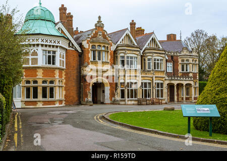 Bletchley Park, Heimat des britischen Geheimdienstes, des Regierungsgesetzes und der Cypher School während des 2. Weltkriegs, Bletchley, Bucks, England Großbritannien Stockfoto