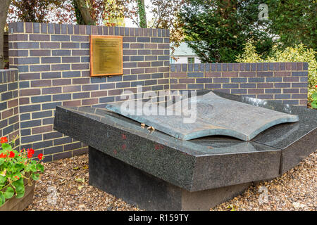 Polnische Gedenkstätte vor Krieg codebreaking von Marian Rejewski, Jerzy Różycki und Henryk Zygalski, Bletchley Park Bletchley, Bucks, England Großbritannien Stockfoto