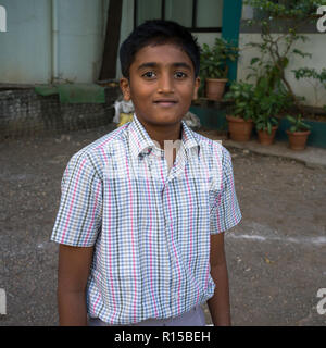 Porträt eines Schülers, Mumbai, Maharashtra, Indien Stockfoto