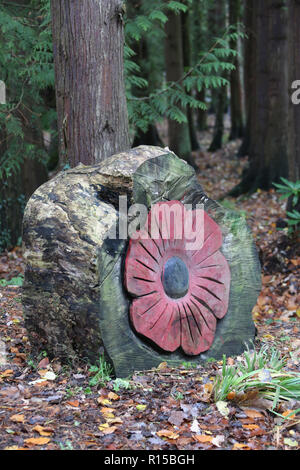 Schottland, Ayrshire. Ayr, Rozelle Park, Ersten Weltkrieg commemorative Skulpturenweg durch professionelle Kettensäge Carver lain Chalmers, Andy Maclachlan, Stockfoto