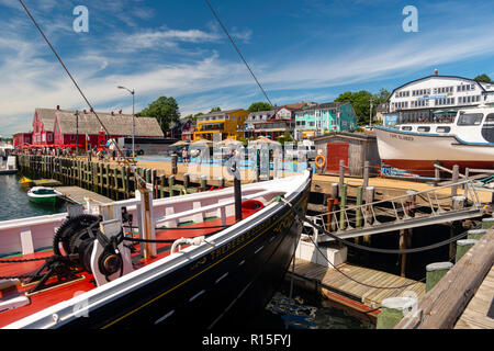 Unten am Hafen in der berühmten und malerischen Lunenburg, Nova Scotia, Kanada. Stockfoto