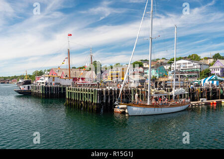 Unten am Hafen in der berühmten und malerischen Lunenburg, Nova Scotia, Kanada. Stockfoto