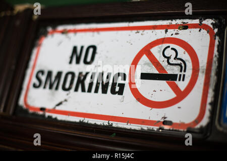 Nahaufnahme von einem no smoking sign. Stockfoto