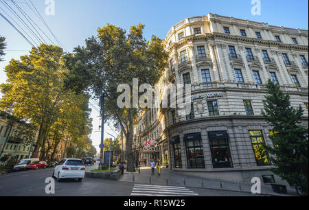 Tiflis, Georgien - 23.September 2018. Alte Gebäude in Downtown in Tiflis, Georgien. Tiflis ist die Georgia alte und lebendige Hauptstadt. Stockfoto