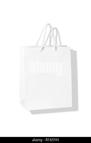 Mockup Papier Shopping Bag auf weißem Hintergrund Stockfoto