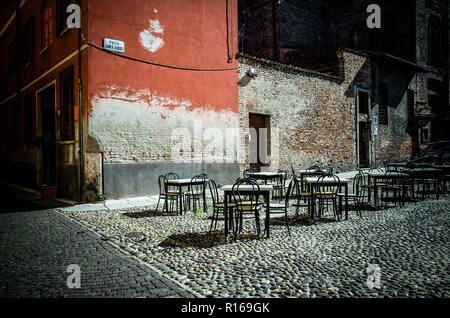 Raum der ein Café im historischen Viertel von Mantova, Italien Stockfoto