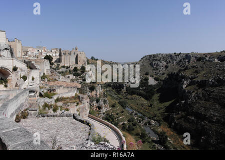 Europäische Kulturhauptstadt im Jahr 2019 Jahr, Panoramaaussicht auf antiken Stadt Matera, Basilikata, Hauptstadt des südlichen Italien in den frühen Morgenstunden Stockfoto