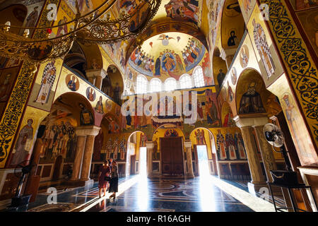 Interieur, serbisch-orthodoxen Kathedrale der Auferstehung, Saborni Hram Hristovog Vaskrsenja, Podgorica, Montenegro Stockfoto