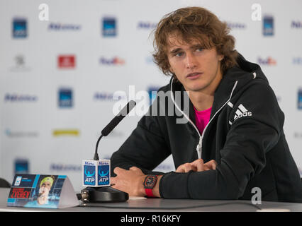 London, Großbritannien. 09 Nov, 2018. Alexander Zverev (Deutschland) Während die Medien Tag am Nitto ATP World Tour Finals in London in der O2, London, England am 9. November 2018. Foto von Andy Rowland. Credit: Andrew Rowland/Alamy leben Nachrichten Stockfoto