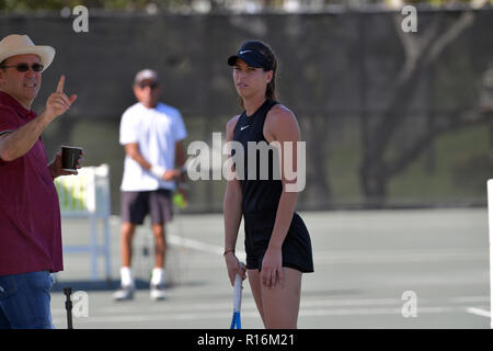 FORT LAUDERDALE, FL - November 09: Tennis Player Ajla Tomljanovic. Ajla Tomljanović ist eine kroatische - Australischer Tennisspieler. Tomljanović hat vier Singles gewonnen und drei Doppelzimmer Titel auf der ITF-Tour in Ihrer Karriere. Am 24. September 2018 erreichte sie ihren besten singles Klassifizierung der Welt Nr. 44. Am 5. Januar 2015, sie erreichte Welt Nr. 47 im Doppel Rangliste Gesehen hier Tennis spielen am 29 November, 2018, in Fort Lauderdale, Florida Personen: ajla Tomljanovic Credit: Stürme Media Group/Alamy leben Nachrichten Stockfoto