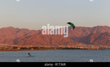 Aqaba bei Sonnenuntergang Stockfoto