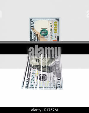 Datenvernichtung 100 Dollar USA Banknote, grauer Hintergrund Stockfoto