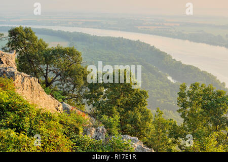 Arkansas River von Petit Jean Grabstätte, Petit Jean State Park, Arkansas, USA Stockfoto