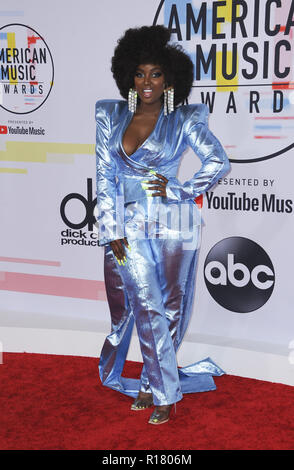 Der Amerika Music Awards 2018 Anreise mit: Amara La Negra Wo: Los Angeles, Kalifornien, Vereinigte Staaten, wenn: 09 Okt 2018 Credit: Apega/WENN.com Stockfoto