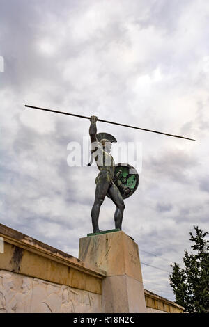 Leonidas-Denkmal bei bewölktem Himmel, bei den Thermopylen, Griechenland Stockfoto