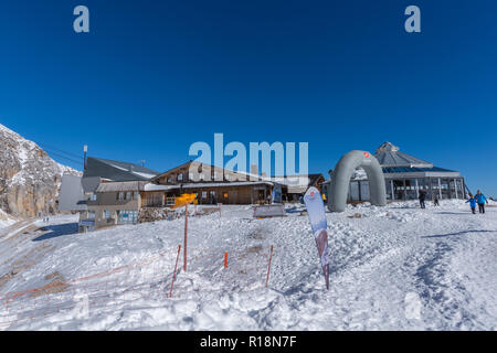 Zugspitzeplat, Zugspitze, höchster Gipfel, Garmisch-Partenkirchen, Wetterstein Gebirge oder Wettersteingebirge, Alpen, Bayern, Deutschland, Stockfoto