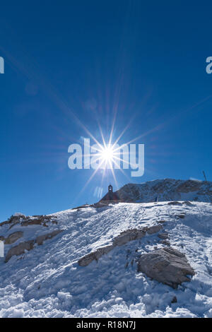 Zugspitzeplat, Zugspitze, höchster Gipfel, Garmisch-Partenkirchen, Wetterstein Gebirge oder Wettersteingebirge, Alpen, Bayern, Deutschland, Stockfoto