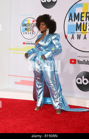 2018 American Music Awards, die in den Microsoft Theater am 9. Oktober 2018 in Los Angeles, CA bietet: Amara La Negra Wo: Los Angeles, Kalifornien, Vereinigte Staaten, wenn: 09 Okt 2018 Credit: Nicky Nelson/WENN.com Stockfoto