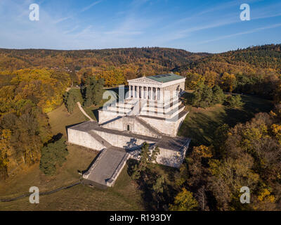 Luftaufnahme der Walhalla Memorial, eine "Hall of Fame" in der Bayern Stockfoto