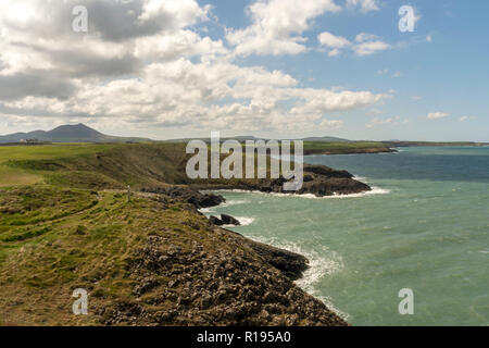 Blick von Morfa Nefyn Golf Club entlang der Klippe zu Fuß Gwynedd in Nordwales Stockfoto