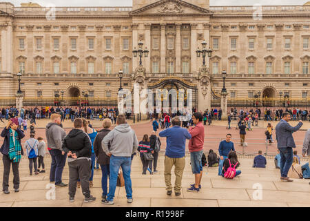 Eine typische Ansicht am Buckingham Palace Stockfoto