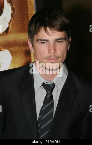 Josh Hartnett 08/31/04 "Wicker Park" Premiere @ Egyptian Theater, Hollywood Foto von Izumi Hasegawa/HNW/PictureLux (31. August 2004) Stockfoto