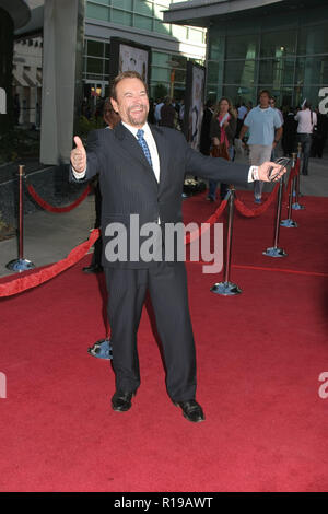 Rip Torn 11/20/05 Deine, Meine und unsere @ Arclight Hollywood Foto: Fuminori Kaneko/HNW/PictureLux (20. November 2005) Stockfoto