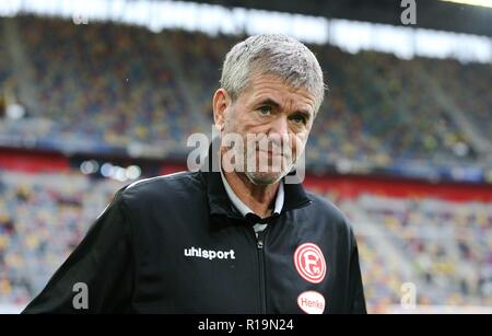 Düsseldorf Düsseldorf, Deutschland. 10 Nov, 2018. firo: 10.11.2018 Fußball, Fußball: 1. Bundesliga, Saison 2018/2019 Fortuna Düsseldorf Düsseldorf - Hertha BSC Berlin Fortuna Trainer Friedhelm Funkel, | Nutzung der weltweiten Kredit: dpa/Alamy leben Nachrichten Stockfoto