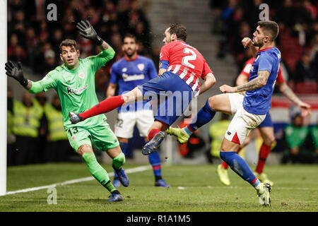 Wanda Metropolitano, Madrid, Spanien. 10 Nov, 2018. Liga Fußball, Atletico Madrid gegen Athletic Bilbao; Kerben zu machen es 3-2 Credit: Aktion plus Sport/Alamy leben Nachrichten Stockfoto