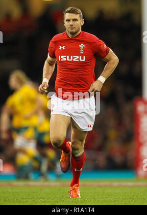 Fürstentum Stadium, Cardiff, UK. 10 Nov, 2018. Rugby Union, Herbst internationale Reihe, Wales gegen Australien; Dan Biggar von Wales Credit: Aktion plus Sport/Alamy leben Nachrichten Stockfoto