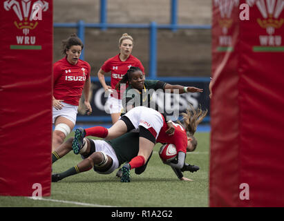 Cardiff, Wales, UK. 10 Nov, 2018. Wales Lauren Smyth in Wales Frauen v Südafrika Frauen. Herbst internationals in Cardiff Arms Park Cardiff Vereinigtes Königreich. Credit: Graham Glendinning/SOPA Images/ZUMA Draht/Alamy leben Nachrichten Stockfoto