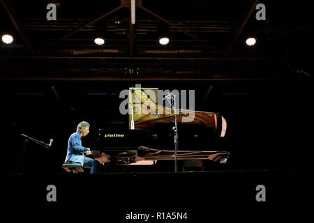 Torino, Italien. 09 Nov, 2018. Chick Corea spielt auf der Bühne OGR Jazz Music Club, Turin. Credit: Bruno Brizzi/Pacific Press/Alamy leben Nachrichten Stockfoto