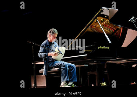 Torino, Italien. 09 Nov, 2018. Chick Corea spielt auf der Bühne OGR Jazz Music Club, Turin. Credit: Bruno Brizzi/Pacific Press/Alamy leben Nachrichten Stockfoto