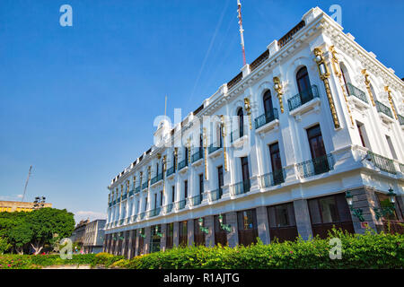 Guadalajara, Mexiko-14 April 2018: Manuel Rojas Gebäude in Guadalajara, Altstadt (Zona Centro), Oberste Gericht Stockfoto