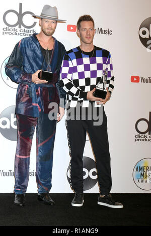 2018 American Music Awards Presse auf der Microsoft Theater am 9. Oktober 2018 in Los Angeles, CA Mit: Brian Kelley, Tyler Hubbard Wo: Los Angeles, Kalifornien, Vereinigte Staaten, wenn: 10 Okt 2018 Credit: Nicky Nelson/WENN.com Stockfoto