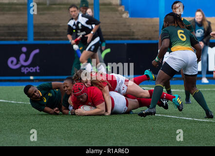 Wales Kapitän Carys Phillips Kerben versuchen während Wales Frauen v Südafrika Frauen Herbst internationals in Cardiff Arms Park Cardiff Großbritannien auf N Stockfoto