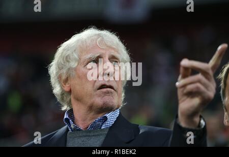Düsseldorf Düsseldorf, Deutschland. 10 Nov, 2018. firo: 10.11.2018 Fußball, Fußball: 1. Bundesliga, Saison 2018/2019 Fortuna Düsseldorf Düsseldorf - Hertha BSC Berlin 4:1 Fortuna Sport Direktor Erich Rutemoller, Rutemoeller, | Nutzung der weltweiten Kredit: dpa/Alamy leben Nachrichten Stockfoto