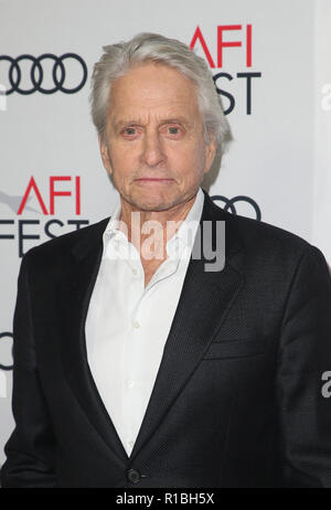 Hollywood, CA, USA. 10 Nov, 2018. 10. November 2018 - Hollywood, Kalifornien - Michael Douglas, AFI FEST 2018 präsentiert von Audi - Galavorstellung von ' ' Die kominsky Methode'', in TCL Chinese Theatre statt. Photo Credit: Faye Sadou/AdMedia Credit: Faye Sadou/AdMedia/ZUMA Draht/Alamy leben Nachrichten Stockfoto