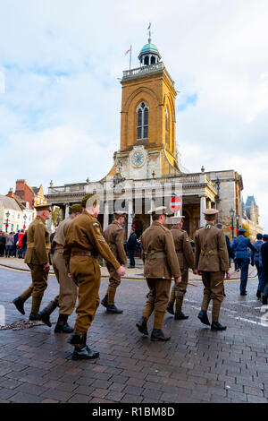 Northampton, Großbritannien. 11 Nov, 2018. Erinnerung Sonntag Parade in Northampton All Saints' Church, Northampton Credit: PATRICK ANTHONISZ/Alamy leben Nachrichten Stockfoto