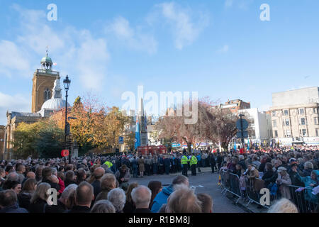 Northampton, Großbritannien. 11 Nov, 2018. Erinnerung Sonntag Parade in Northampton All Saints' Church, Northampton Credit: PATRICK ANTHONISZ/Alamy leben Nachrichten Stockfoto