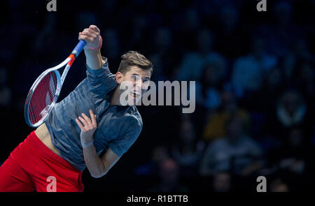 London, Großbritannien. 11. Nov 2018. Dominic Thiem (Österreich) während der NITTO ATP World Tour Finals in London in der O2, London, England am 11. November 2018. Foto von Andy Rowland. Credit: Andrew Rowland/Alamy leben Nachrichten Stockfoto